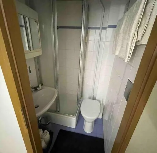 Stylish Cozy In 그라츠